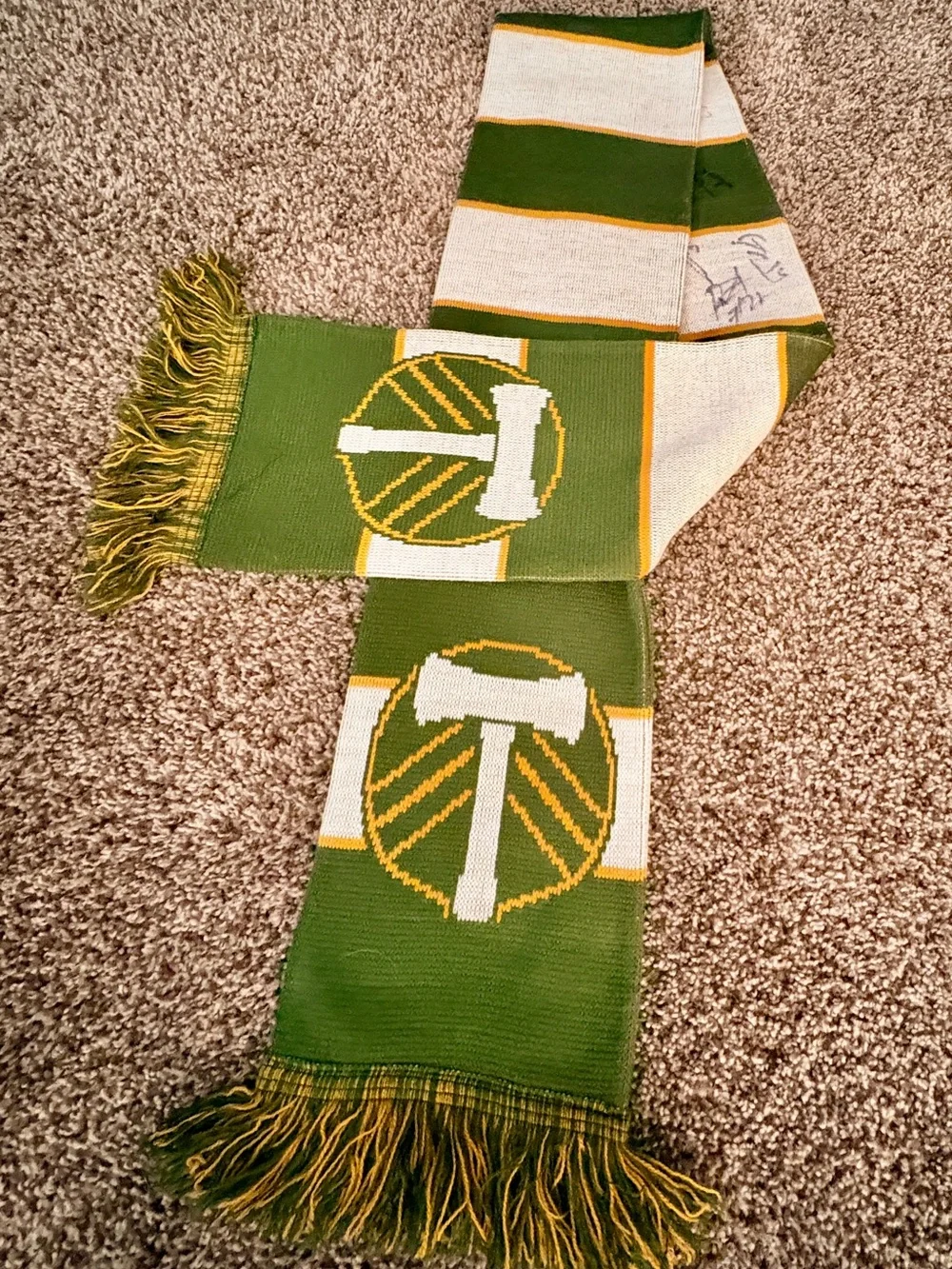 Portland Timbers Soccer Autographed Green & White Soccer Scarf with Hammer Crest